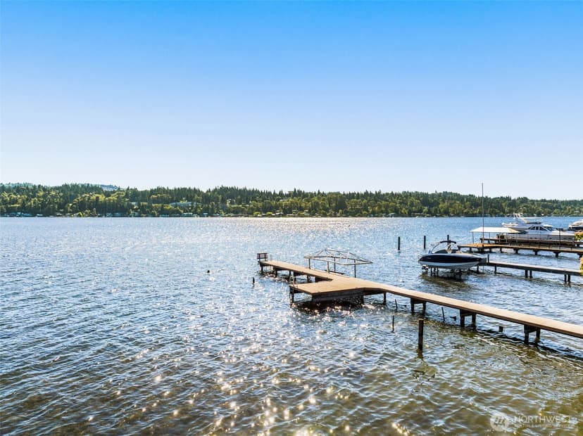 Property photo for 5044 Butterworth Road, Mercer Island photo 24