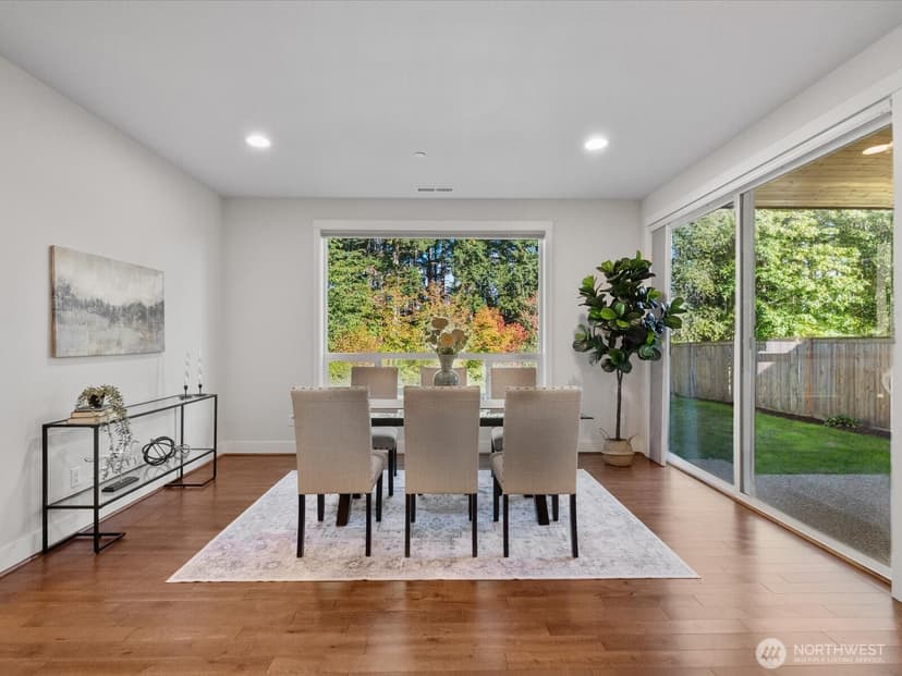 Property photo for 16429 54th Avenue W, Lynnwood photo 15