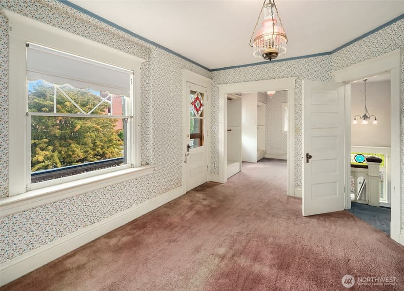 Property photo for 410 N Tacoma Avenue, Tacoma photo 17