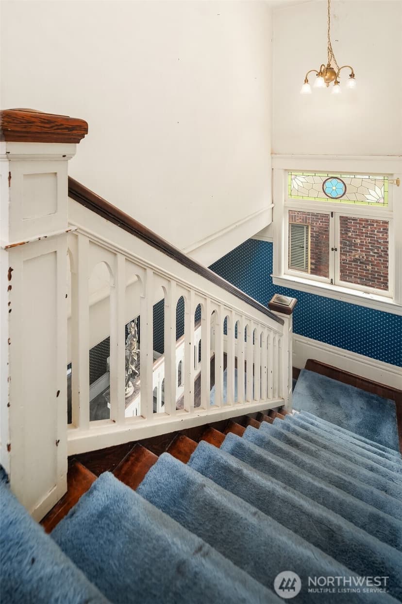 Property photo for 410 N Tacoma Avenue, Tacoma photo 16