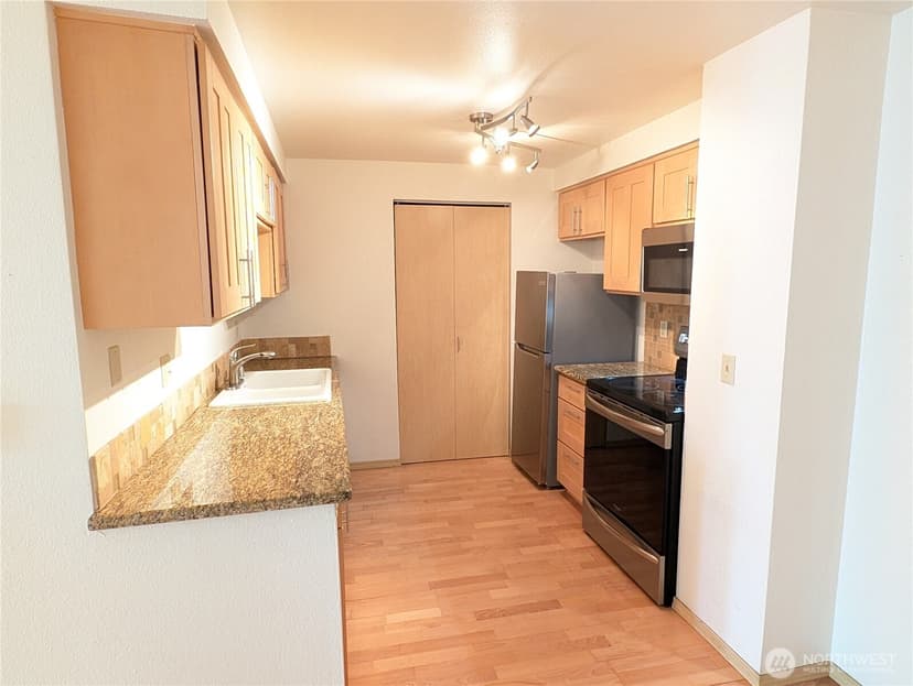 Property photo for 6960 California Avenue SW #A104, Seattle photo 8
