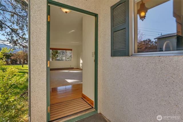 Property photo for 111 Whitman Street #1C, Leavenworth photo 2