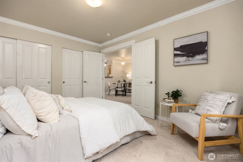 Property photo for 300 High School Road NE #318, Bainbridge Island photo 10