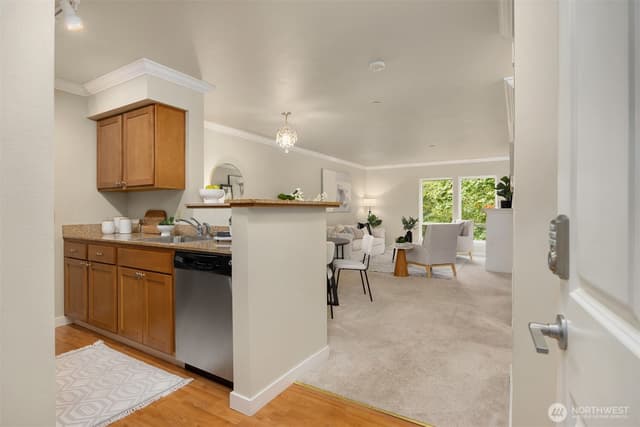 Property photo for 300 High School Road NE #318, Bainbridge Island photo 5