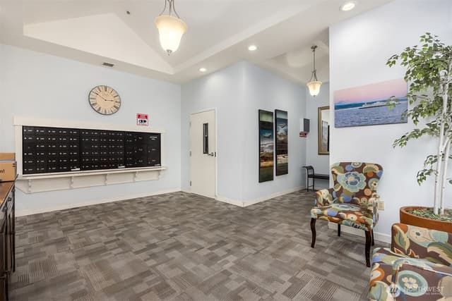 Property photo for 300 High School Road NE #318, Bainbridge Island photo 4