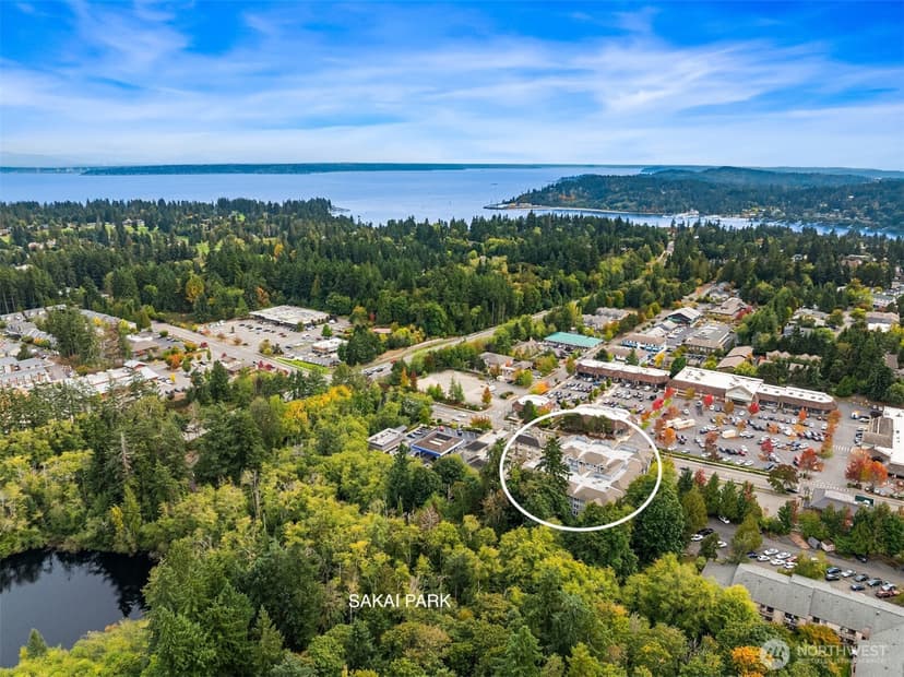 Property photo for 300 High School Road NE #318, Bainbridge Island photo 19