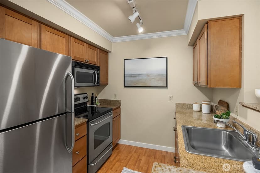 Property photo for 300 High School Road NE #318, Bainbridge Island photo 15