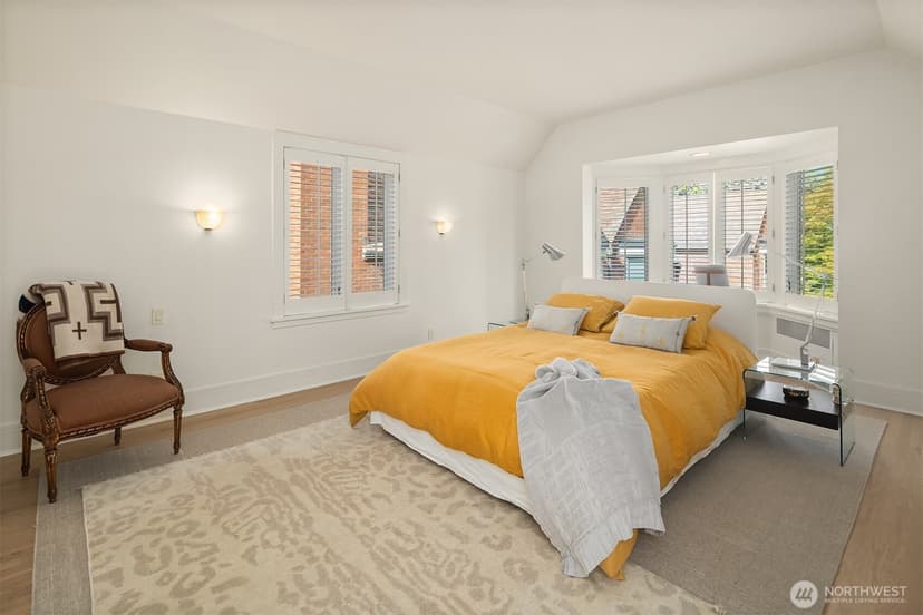 Property photo for 905 Harvard Avenue E, Seattle photo 29