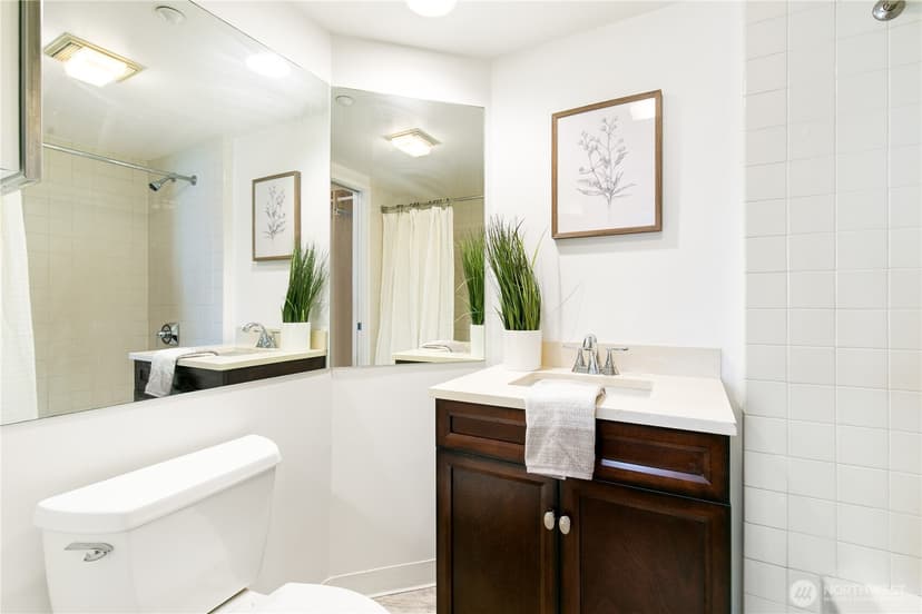 Property photo for 1415 2nd Avenue #1607, Seattle photo 19
