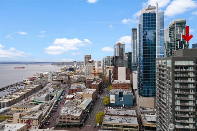 Property photo for 1415 2nd Avenue #1607, Seattle photo 2