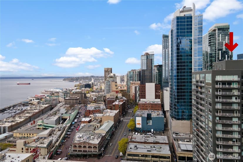 Property photo for 1415 2nd Avenue #1607, Seattle photo 2