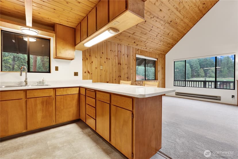 Property photo for 2001 Zrebiec Road, Cle Elum photo 11