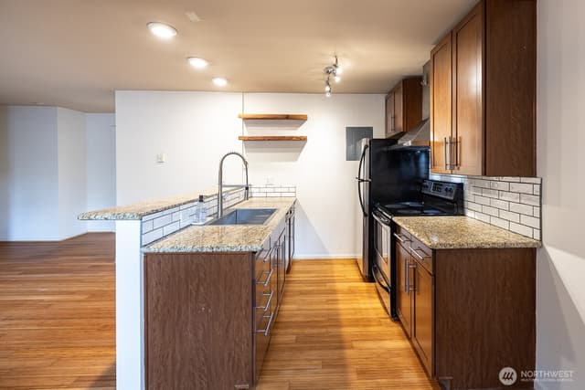 Property photo for 5220 42nd Avenue S, Seattle photo 5