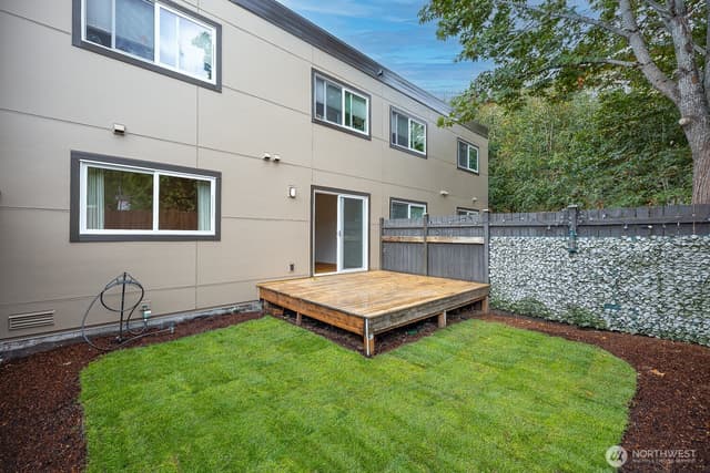 Property photo for 5220 42nd Avenue S, Seattle photo 2
