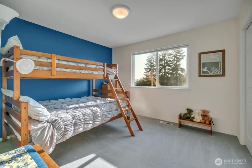 Property photo for 20204 Island Parkway E, Lake Tapps photo 21