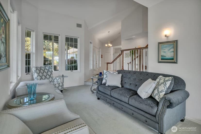 Property photo for 20204 Island Parkway E, Lake Tapps photo 4