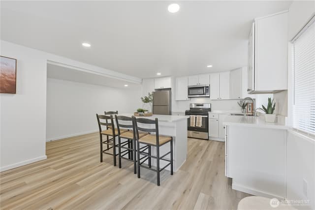 Property photo for 14322 Admiralty Way #48, Lynnwood photo 5