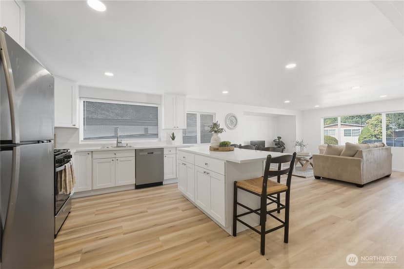 Property photo for 14322 Admiralty Way #48, Lynnwood photo 9