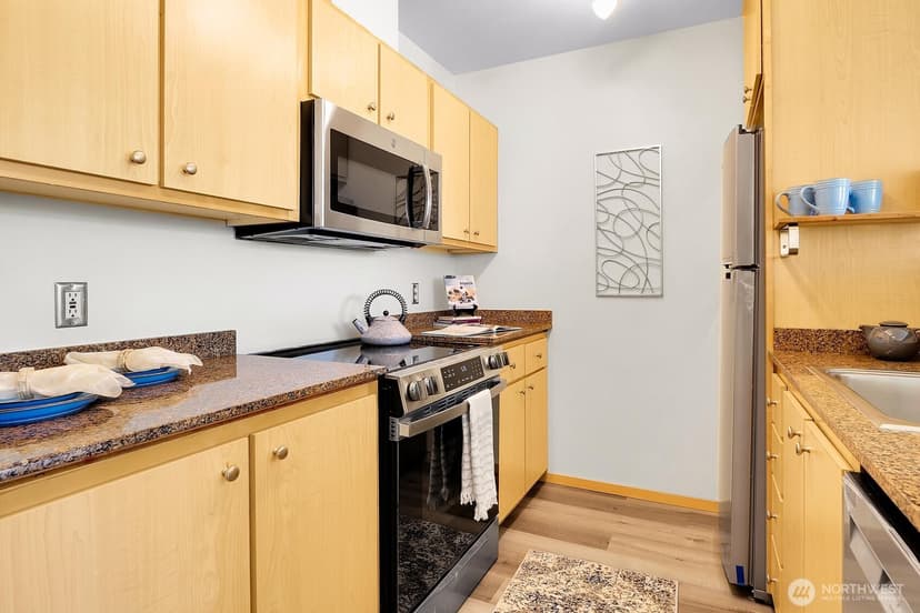 Property photo for 425 23rd Avenue S #A113, Seattle photo 8