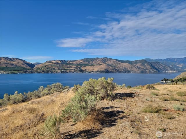 Property photo for 211 Viewland Way, Chelan photo 4