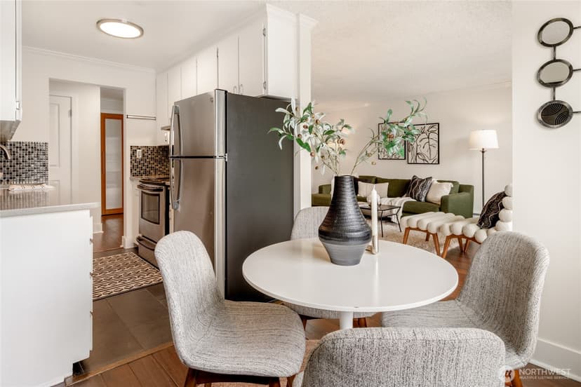 Property photo for 506 N 45th Street #301, Seattle photo 6