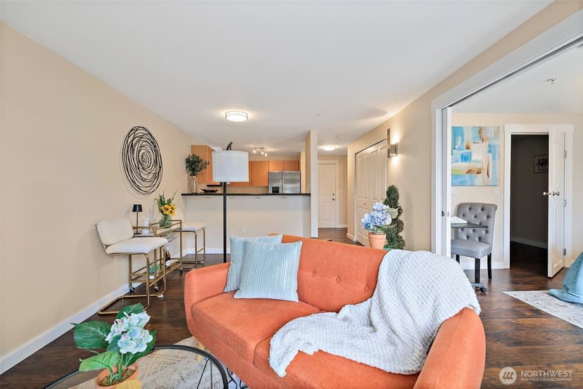 Property photo for 107 20th Avenue #306, Seattle photo 5