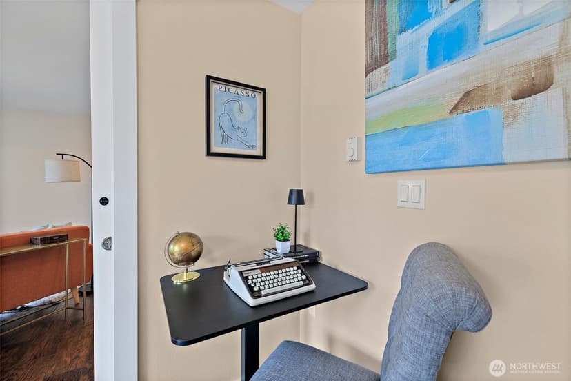 Property photo for 107 20th Avenue #306, Seattle photo 15