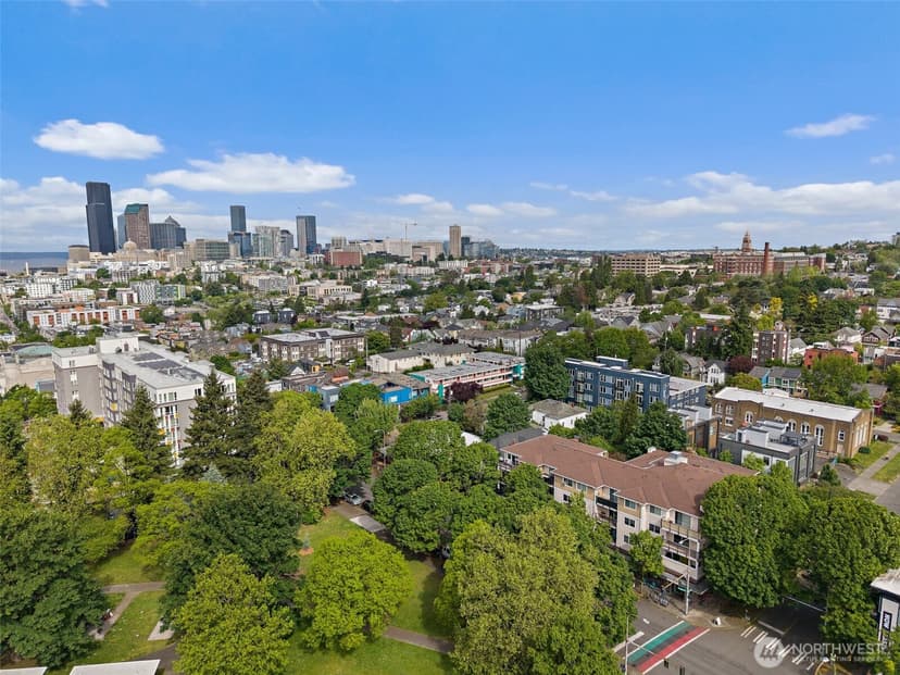 Property photo for 107 20th Avenue #306, Seattle photo 22