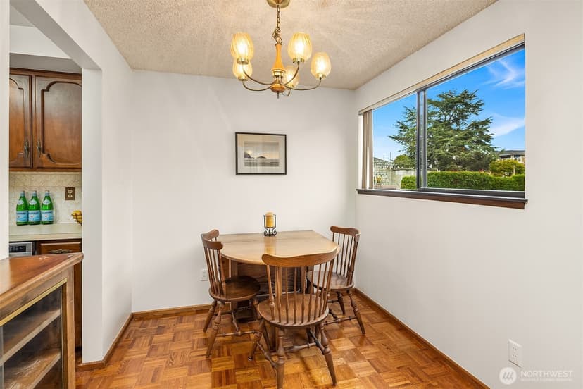 Property photo for 335 3rd Avenue S #203, Edmonds photo 6