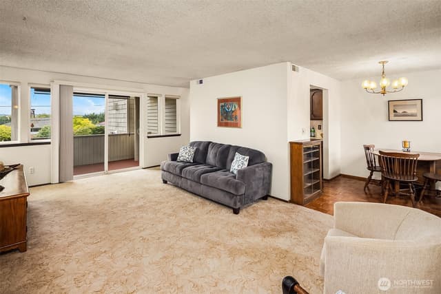 Property photo for 335 3rd Avenue S #203, Edmonds photo 5