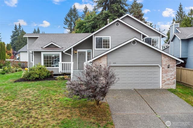 Property photo for 604 213TH Street SW, Bothell photo 2