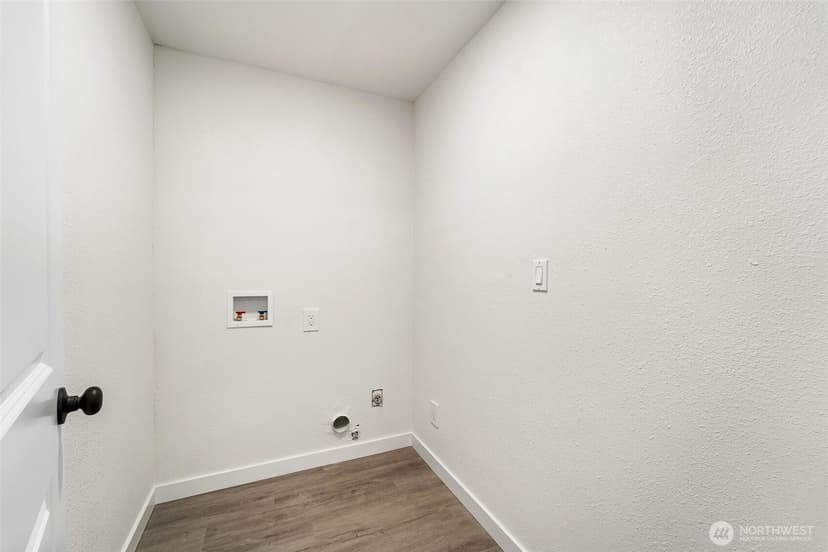 Property photo for 604 213TH Street SW, Bothell photo 25