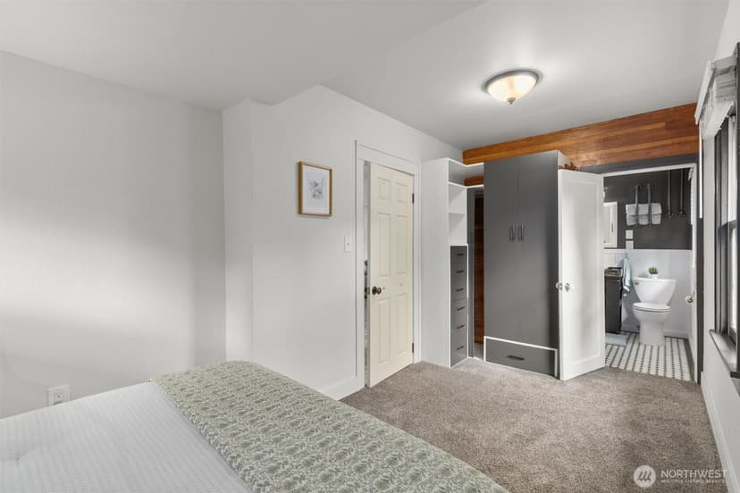 Property photo for 2202 73rd Street SE, Everett photo 15