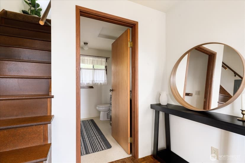 Property photo for 1885 Salmonberry Road, Langley photo 12
