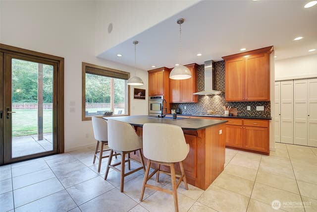 Property photo for 23 123rd Street NW, Marysville photo 5