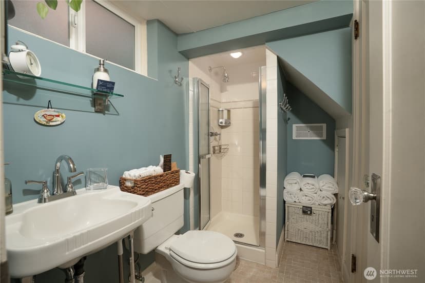 Property photo for 3403 N 22nd Street, Tacoma photo 28