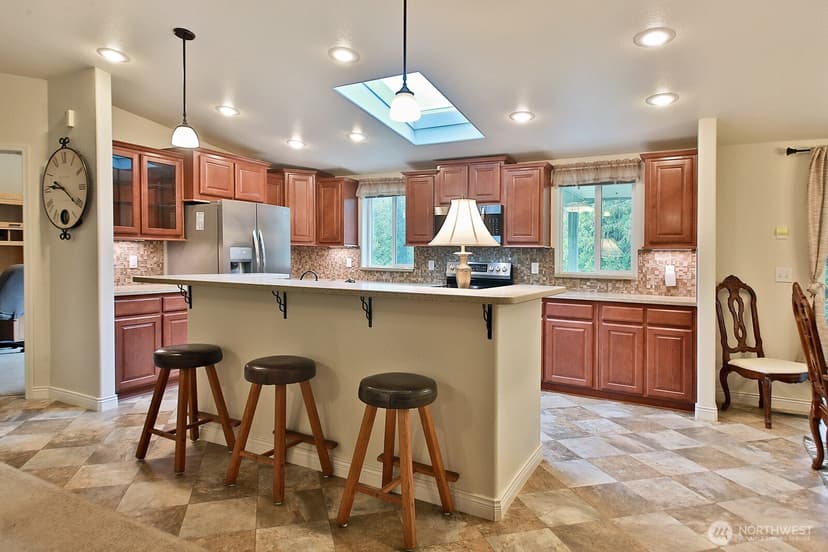 Property photo for 4621 Deer Lake Road, Clinton photo 12