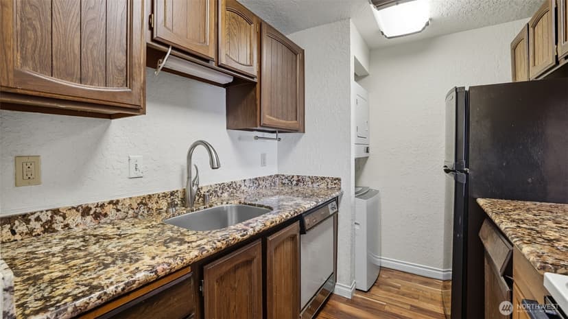 Property photo for 437 Williams Avenue N #201, Renton photo 15