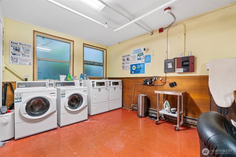 Property photo for 7 Harrison Street #26, Seattle photo 36