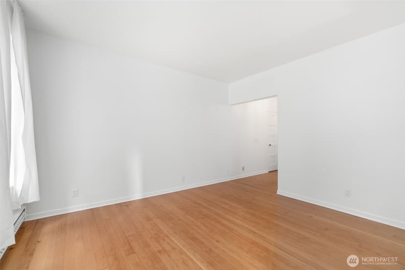 Property photo for 7 Harrison Street #26, Seattle photo 20