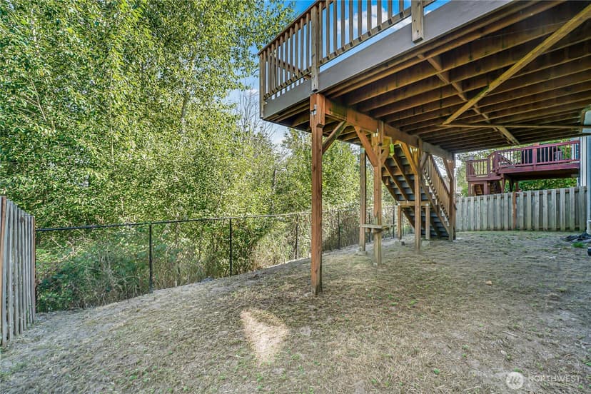 Property photo for 3585 E Grandview Avenue, Tacoma photo 5
