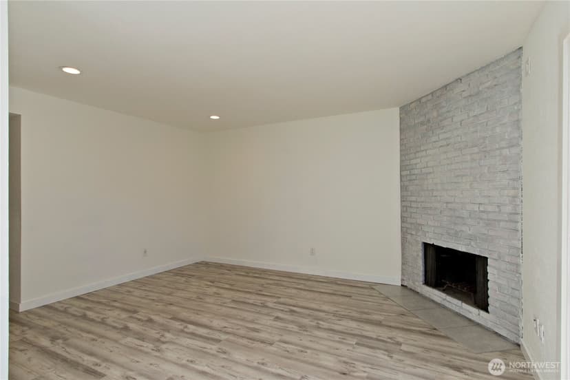 Property photo for 12515 NE 145th Place #D127, Kirkland photo 6