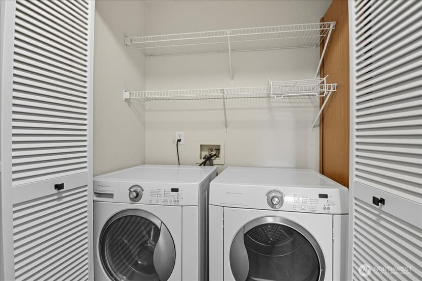 Property photo for 18150 73rd Avenue NE #B306, Kenmore photo 19