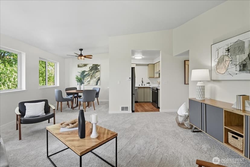 Property photo for 18150 73rd Avenue NE #B306, Kenmore photo 5