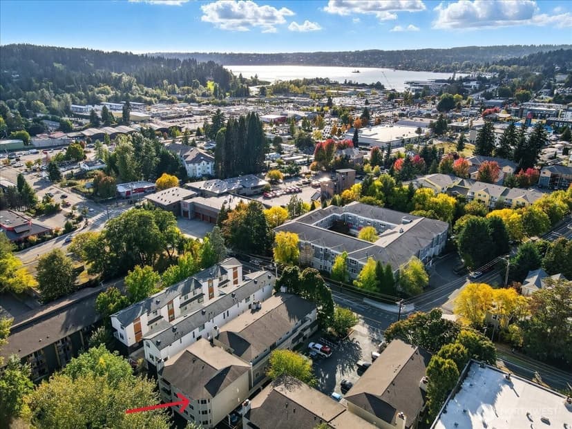 Property photo for 18150 73rd Avenue NE #B306, Kenmore photo 30