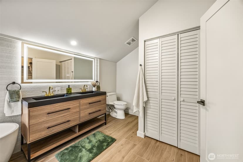 Property photo for 3267 S Harbor View Drive, Langley photo 34