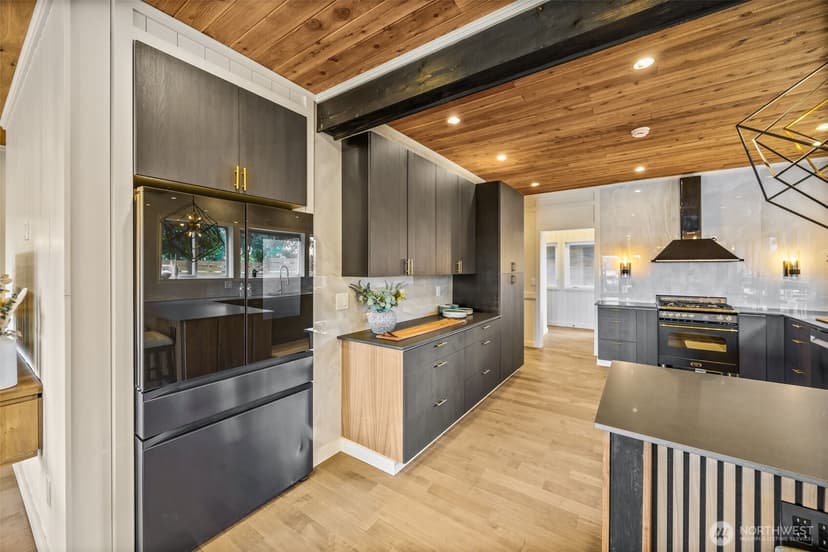 Property photo for 3267 S Harbor View Drive, Langley photo 14