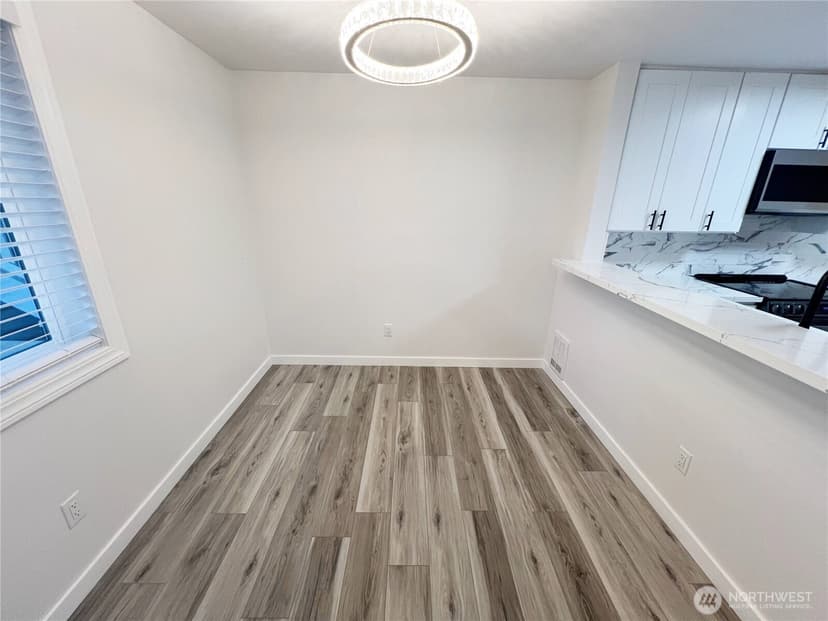 Property photo for 901 Sunset Boulevard NE #D113, Renton photo 10
