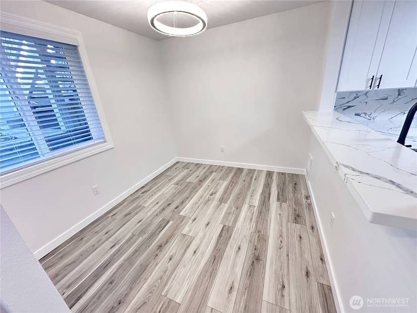 Property photo for 901 Sunset Boulevard NE #D113, Renton photo 6