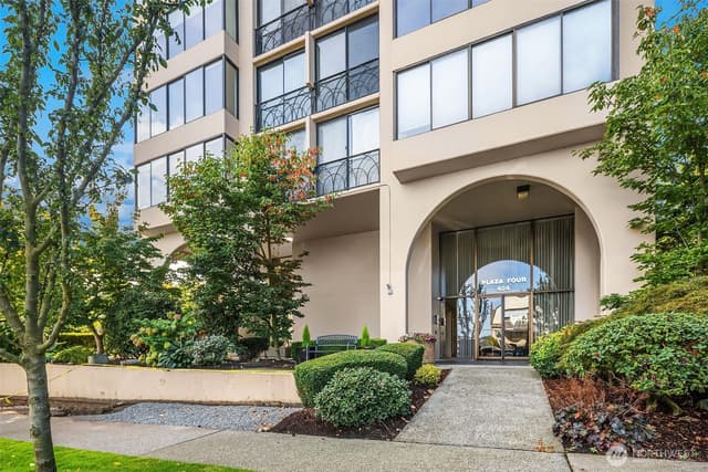Property photo for 404 N D Street #E4, Tacoma photo 3